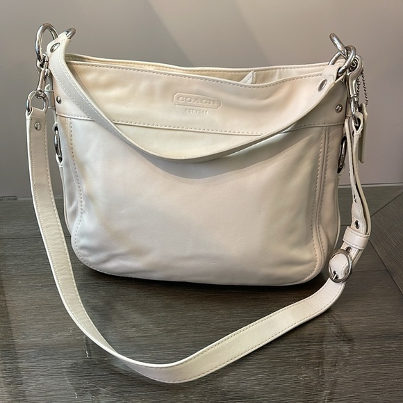Coach Zoe Hobo Shoulder Bag F147007 Pearl Off White Leather - Picture 1 of 17